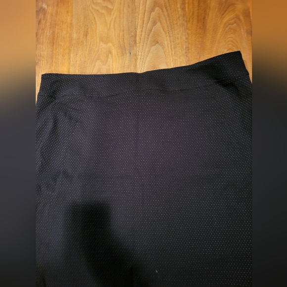 Golf Skirt - Picture 2 of 3